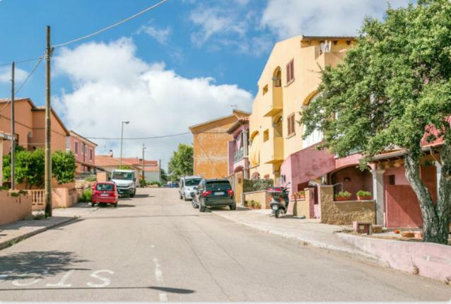 Appartamento Borgo La Vigna Trinità dʼAgultu Exterior foto